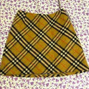 Burberry mini  skirt size 6